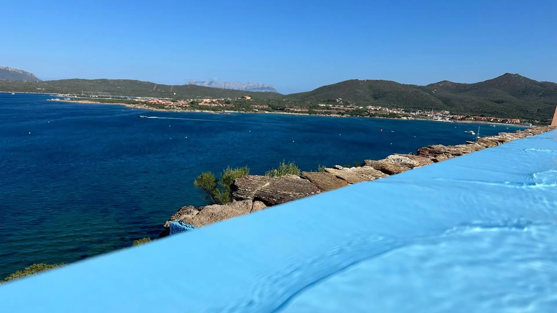 Ladunia Residence Porto Rotondo - Terrace, Swimming Pool, Sea View