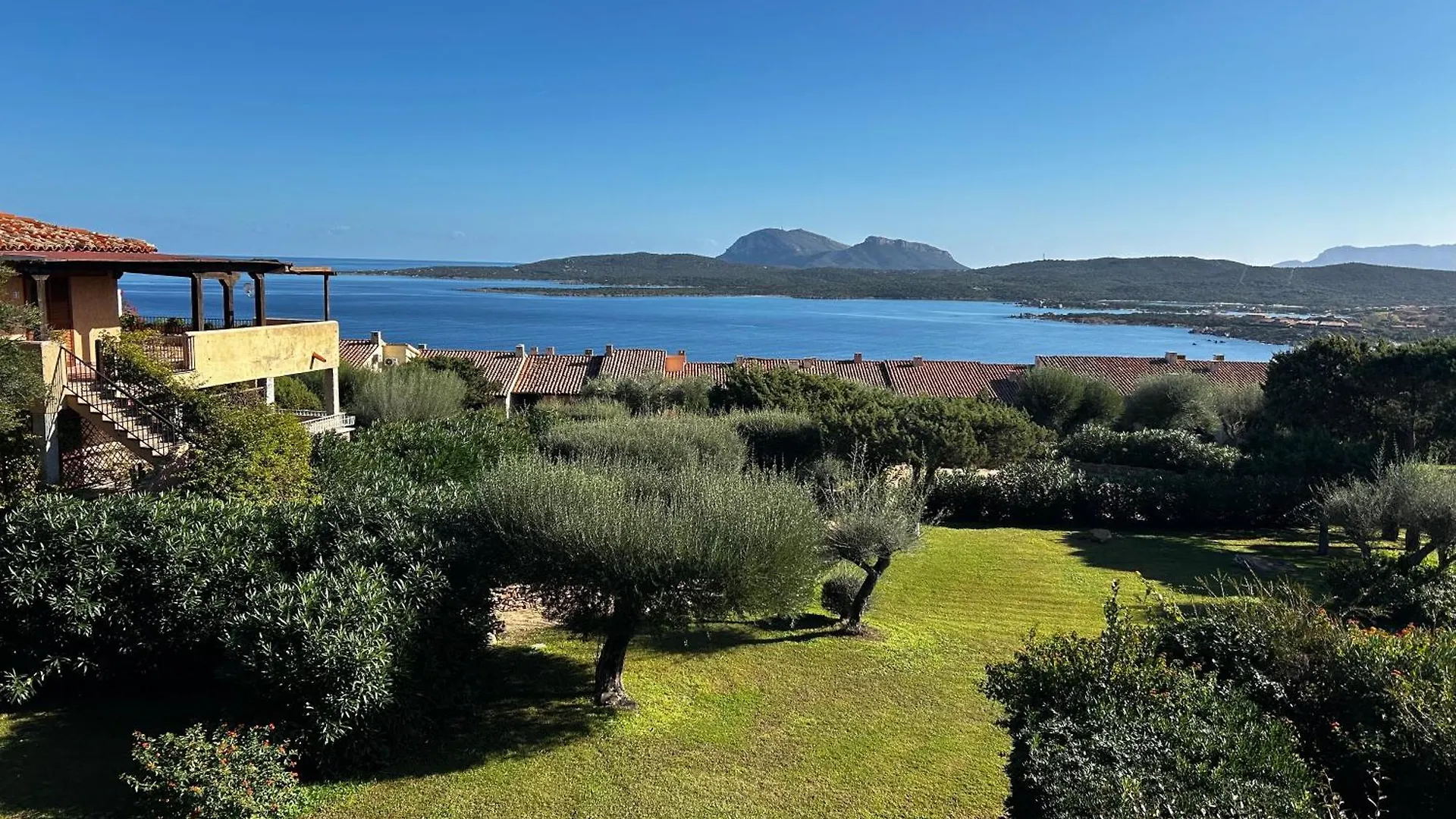 Ladunia Residence Porto Rotondo - Terrace, Swimming Pool, Sea View 0*,